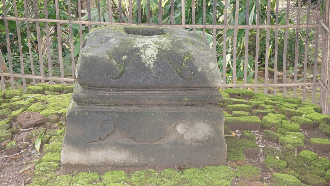Situs Umpak Kerto