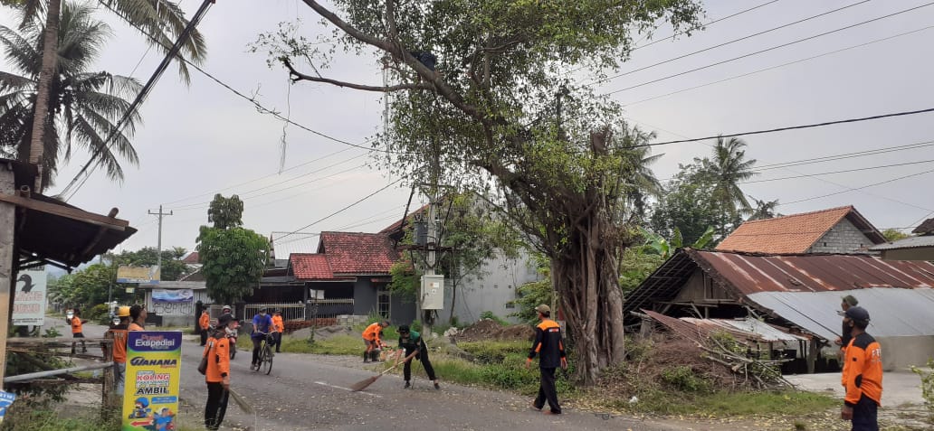 FPRB Pleret Adakan Giat Rabas Rabas dibawah Komando Bapak Jagabaya